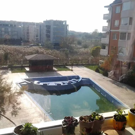 Sea Diamond Апартаменты Apartament *